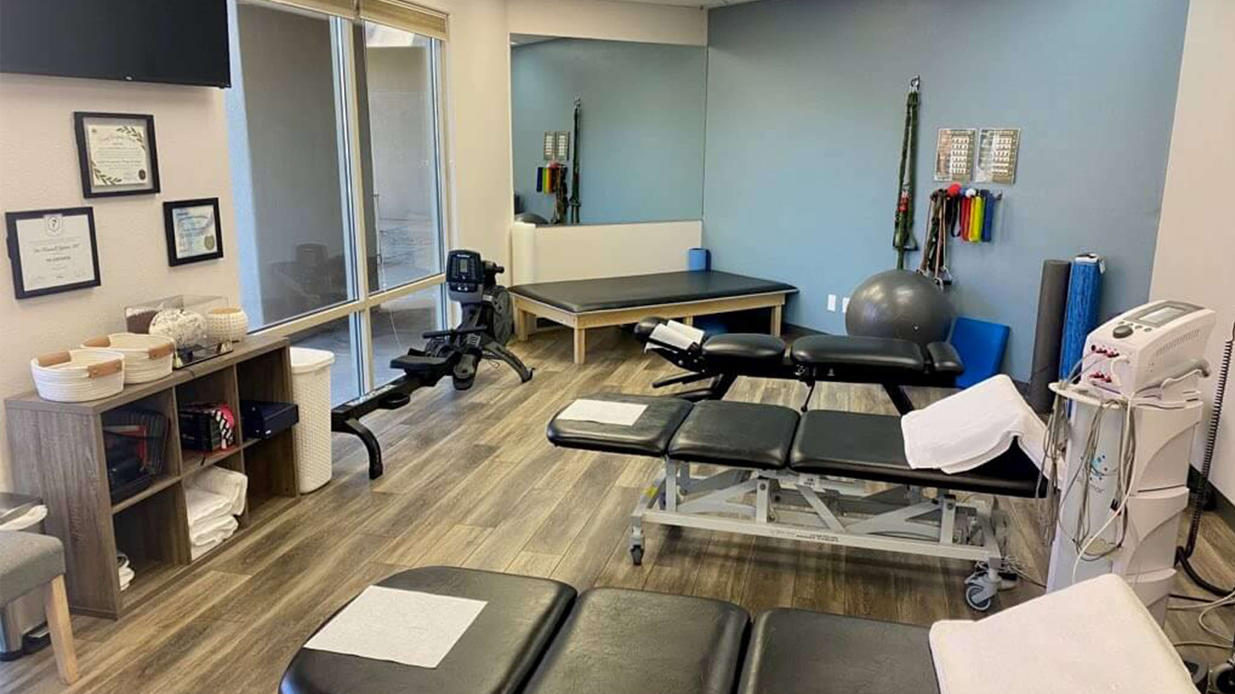 Sports Spine and Injury Center Treatment Room